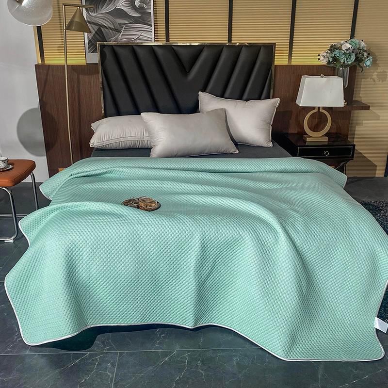 Lightweight Summer Silky Soft Bedspread