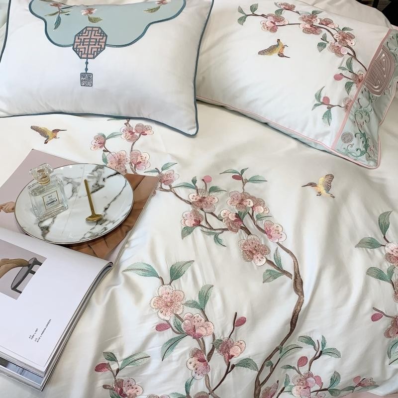 Lowest prices luxury bedding sets queen & king here! next day delivery on luxury bedding sets. Never overspend on exquisite bedding sets again. Shop now.
