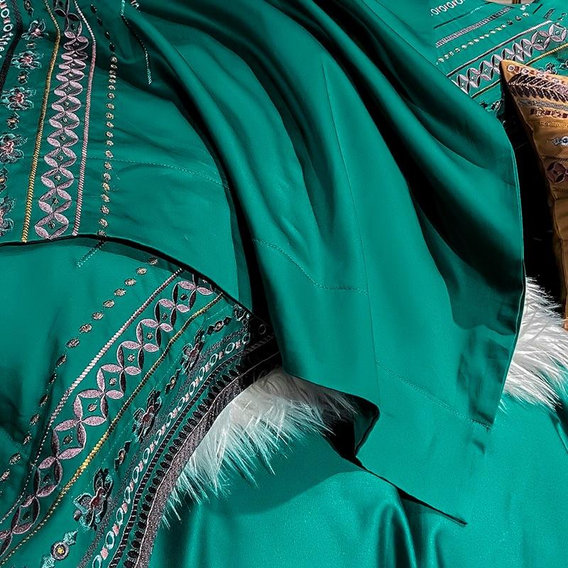 Lowest prices bedding sets queen & king here! next day delivery on designer bedding sets. Never overspend on exquisite bedding sets again. Shop now.