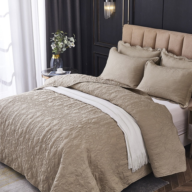 Solid Summer Quilted Bedspread