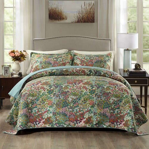 Washed Floral Pattern Bedspread