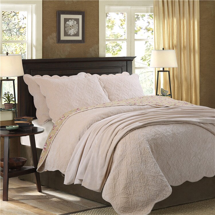 Ultra Soft Fleece Reversible Bedspread