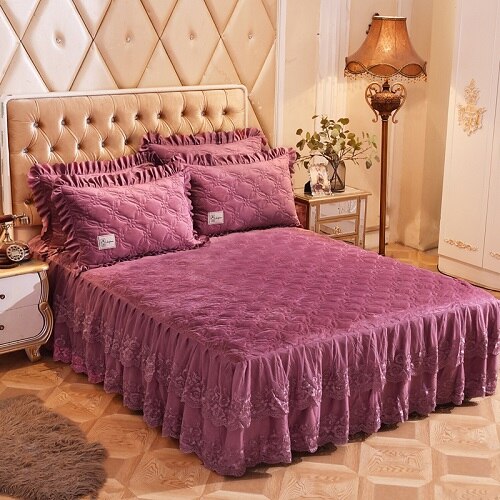 Princess Fleece Quilted Lace Bedspread