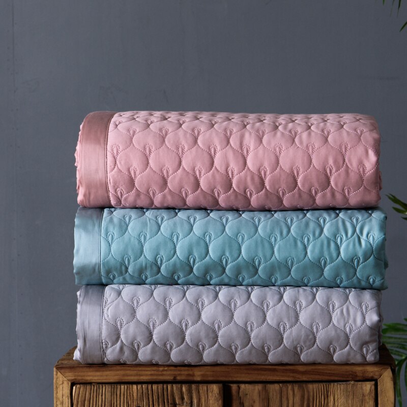 Solid Color Chic Stitched Bedspread