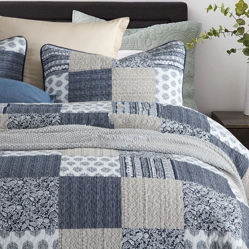 Textured Stitching Summer Bedspread