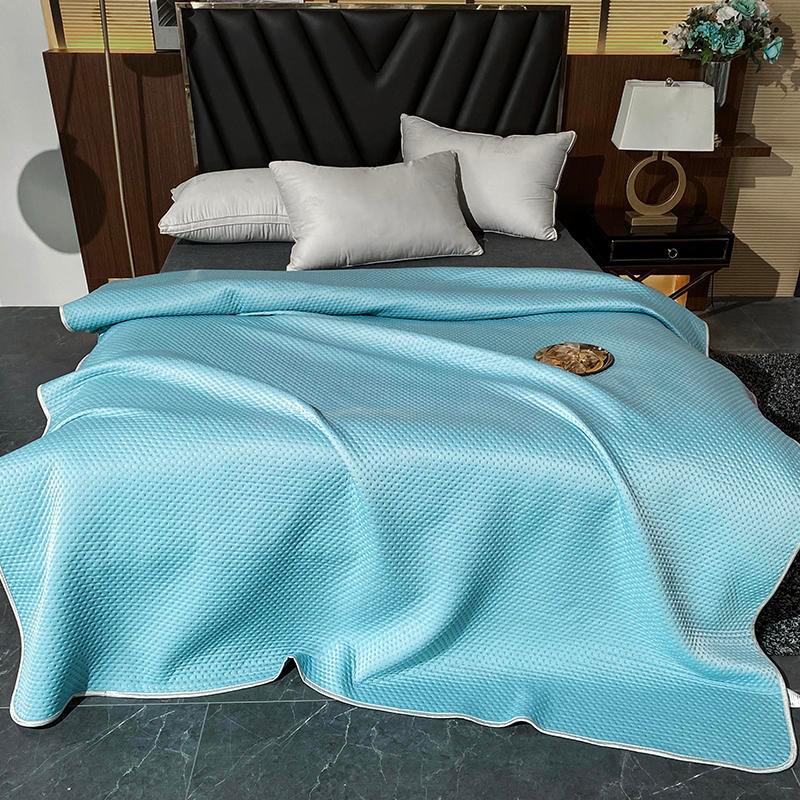 Lightweight Summer Silky Soft Bedspread