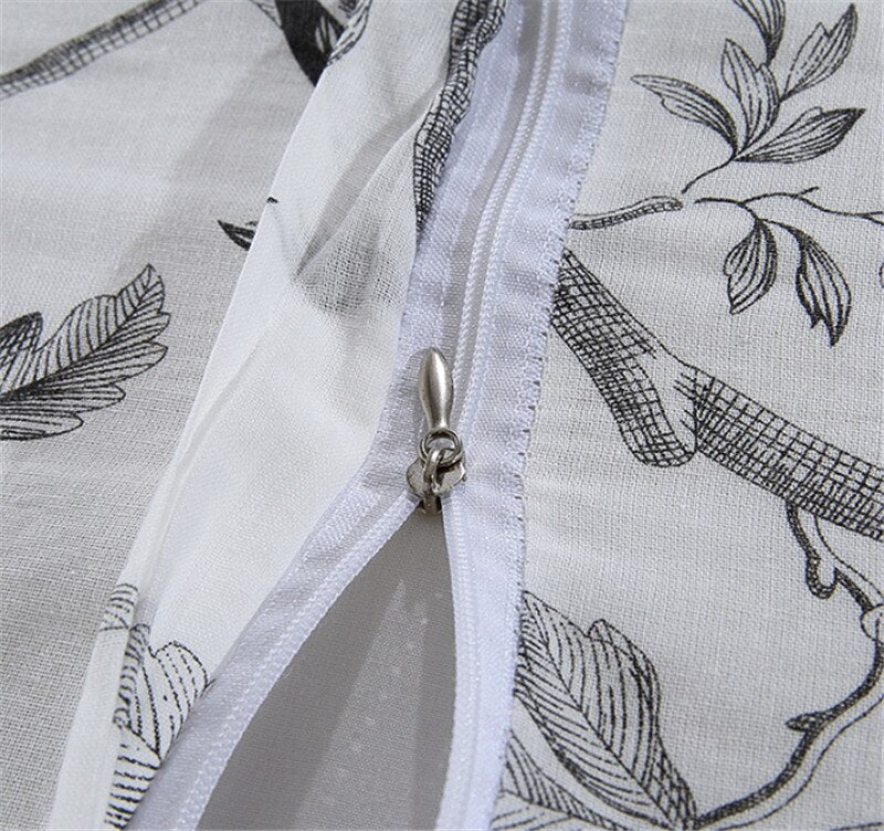 Leaves & Birds Print Chic Bedspread