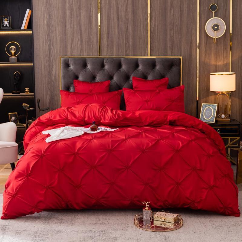 Lowest prices bedding sets queen & king here! next day delivery on designer bedding sets. Never overspend on exquisite bedding sets again. Shop now.