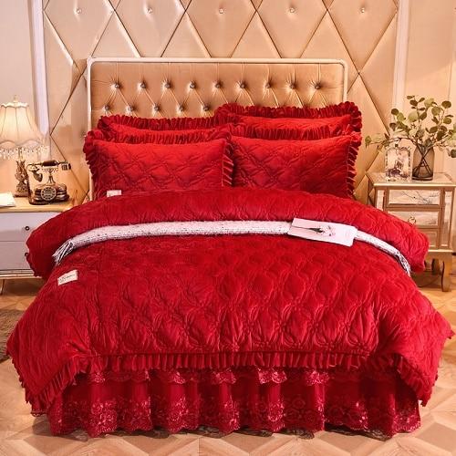 Lowest prices luxury bedding sets queen & king here! next day delivery on luxury bedding sets. Never overspend on exquisite bedding sets again. Shop now.
