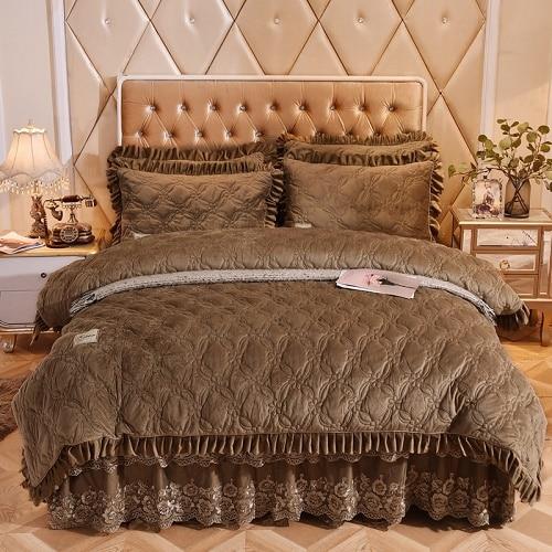 Lowest prices luxury bedding sets queen & king here! next day delivery on luxury bedding sets. Never overspend on exquisite bedding sets again. Shop now.