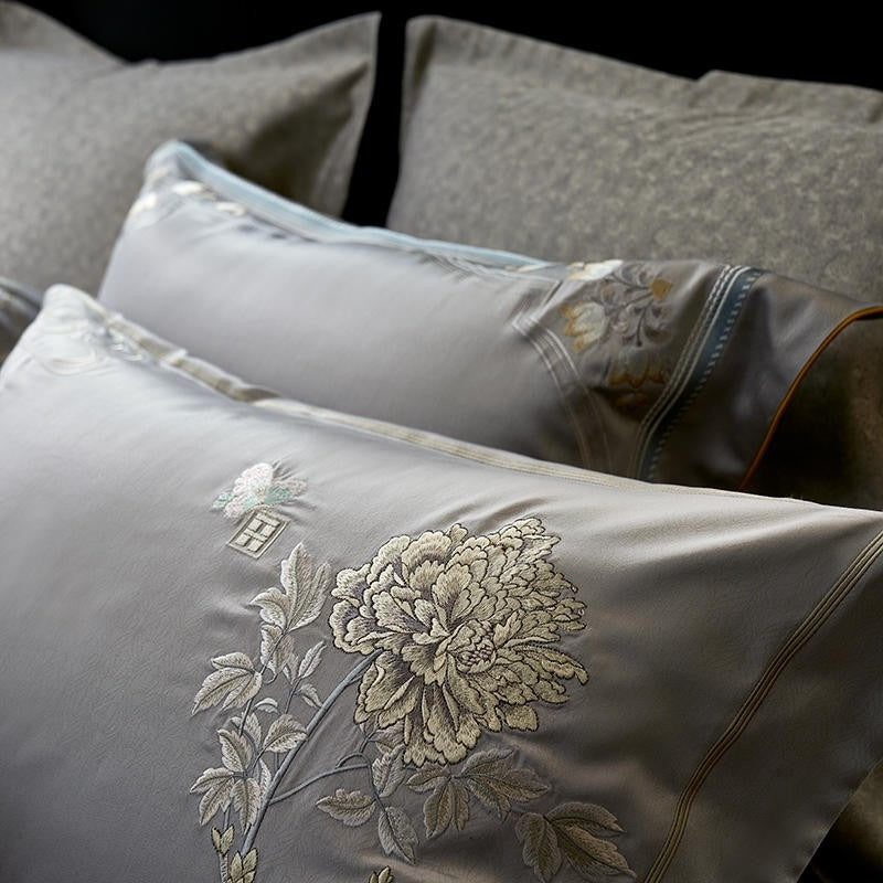 Lowest prices bedding sets queen & king here! next day delivery on designer bedding sets. Never overspend on exquisite bedding sets again. Shop now.