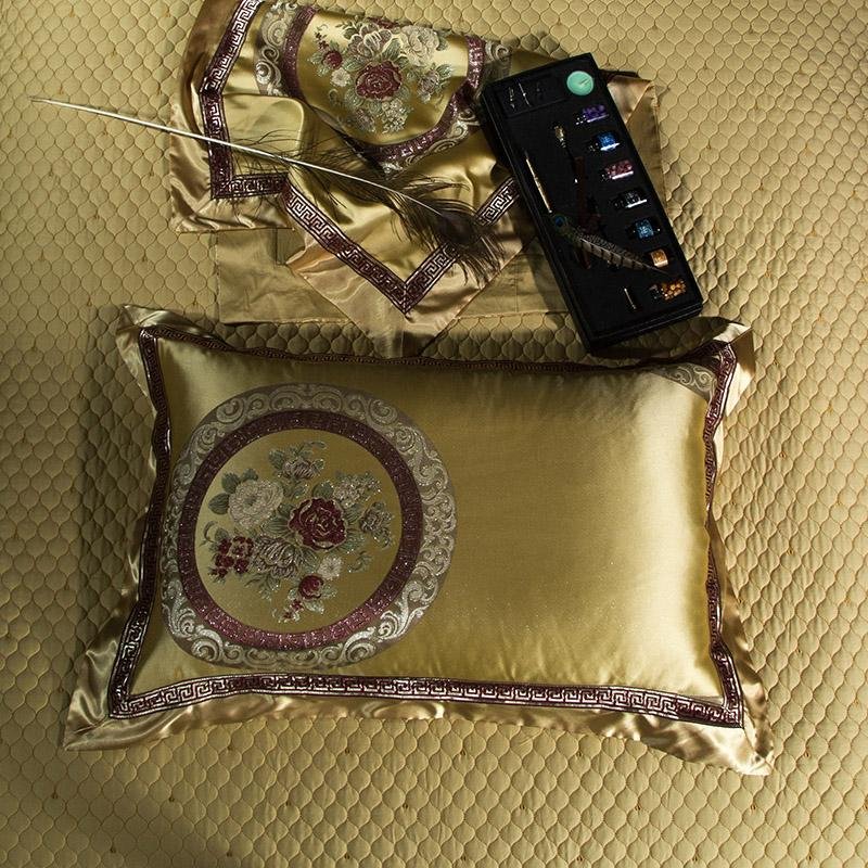 Lowest prices bedding sets queen & king here! next day delivery on designer bedding sets. Never overspend on exquisite bedding sets again. Shop now.