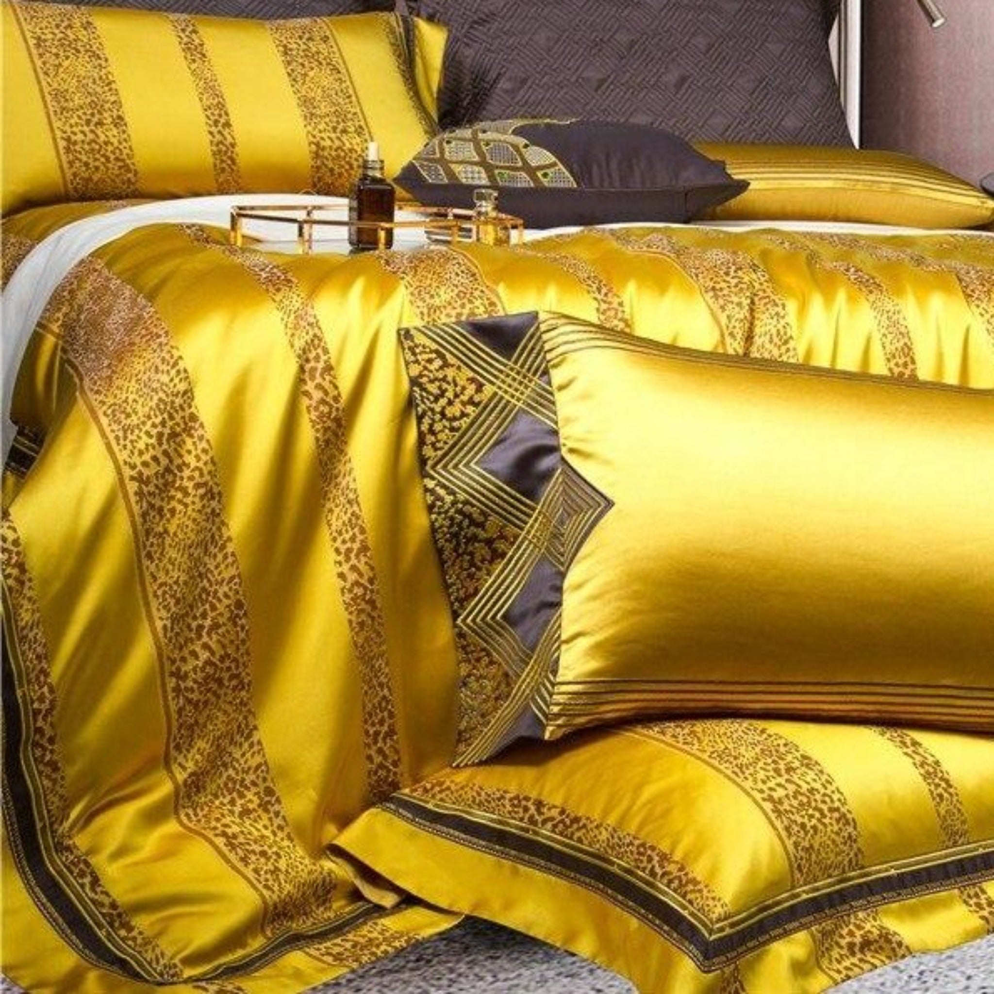 Lowest prices Best luxury bedding here! next day delivery on luxury bedding sets queen and king. Never overspend on modern luxury bedding again. Shop now.