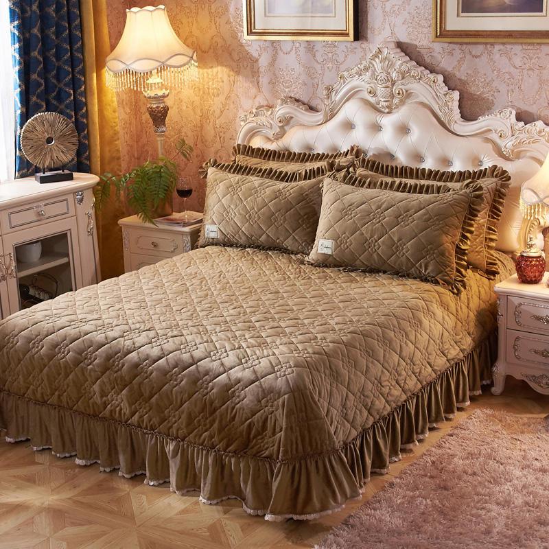 Soft Warm Fleece Quilted Thick Bedspread