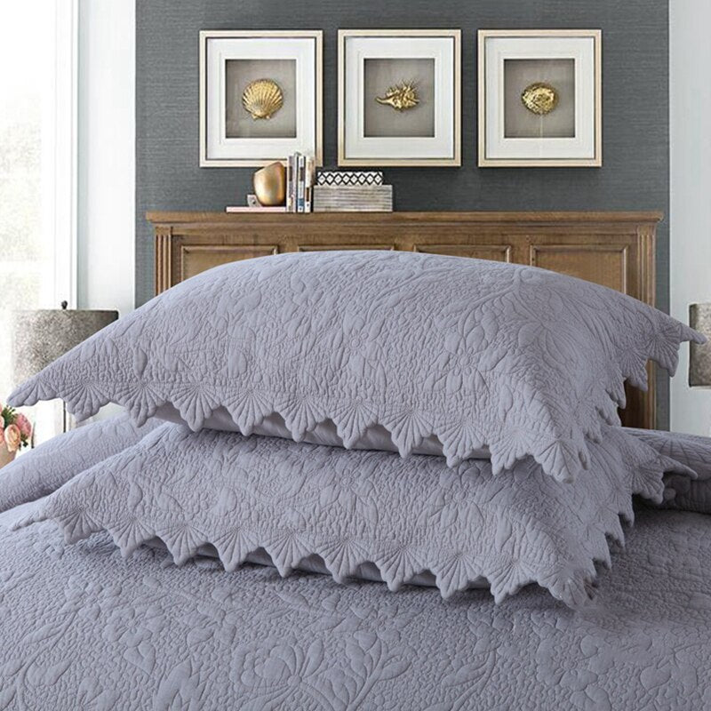 Chic Reversible Quilted Embroidery Bedspread