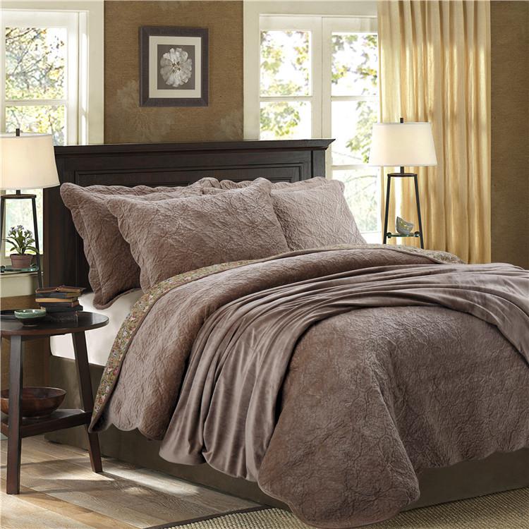 Ultra Soft Fleece Reversible Bedspread
