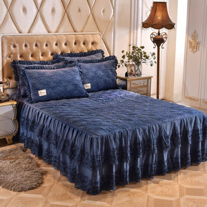 Princess Fleece Quilted Lace Bedspread