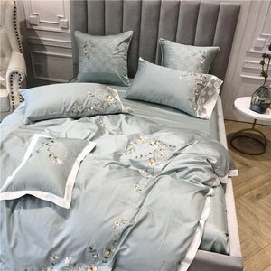 Lowest prices bedding sets queen & king here! next day delivery on designer bedding sets. Never overspend on exquisite bedding sets again. Shop now.